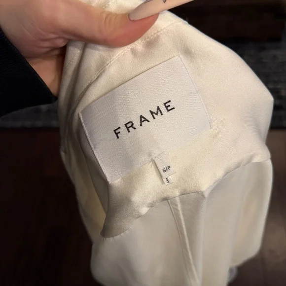 FRAME Denim The Standard Silk‑Blend Shirt - Picture 3 of 3